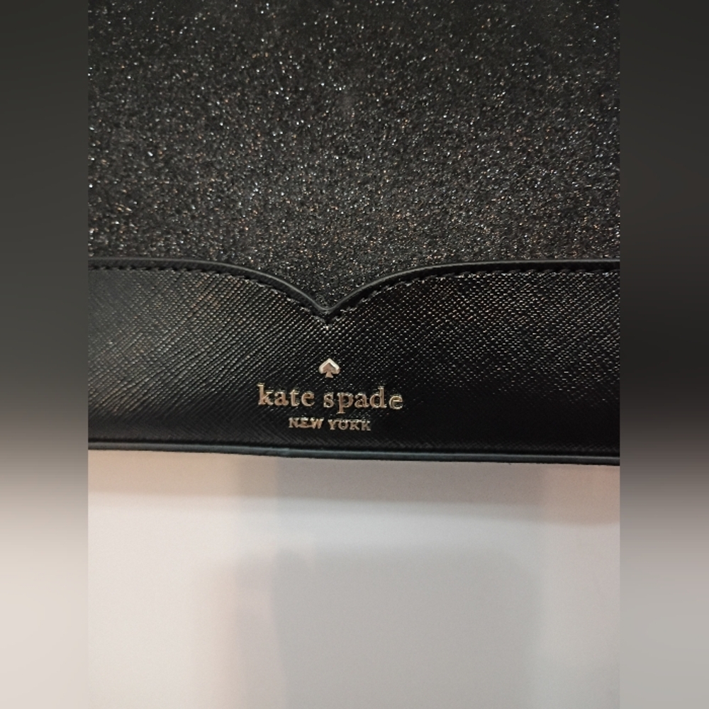 Kate Spade, NWOT, Glittery Crossbody Bag, Zipper Closure, Color Black - Picture 3 of 15